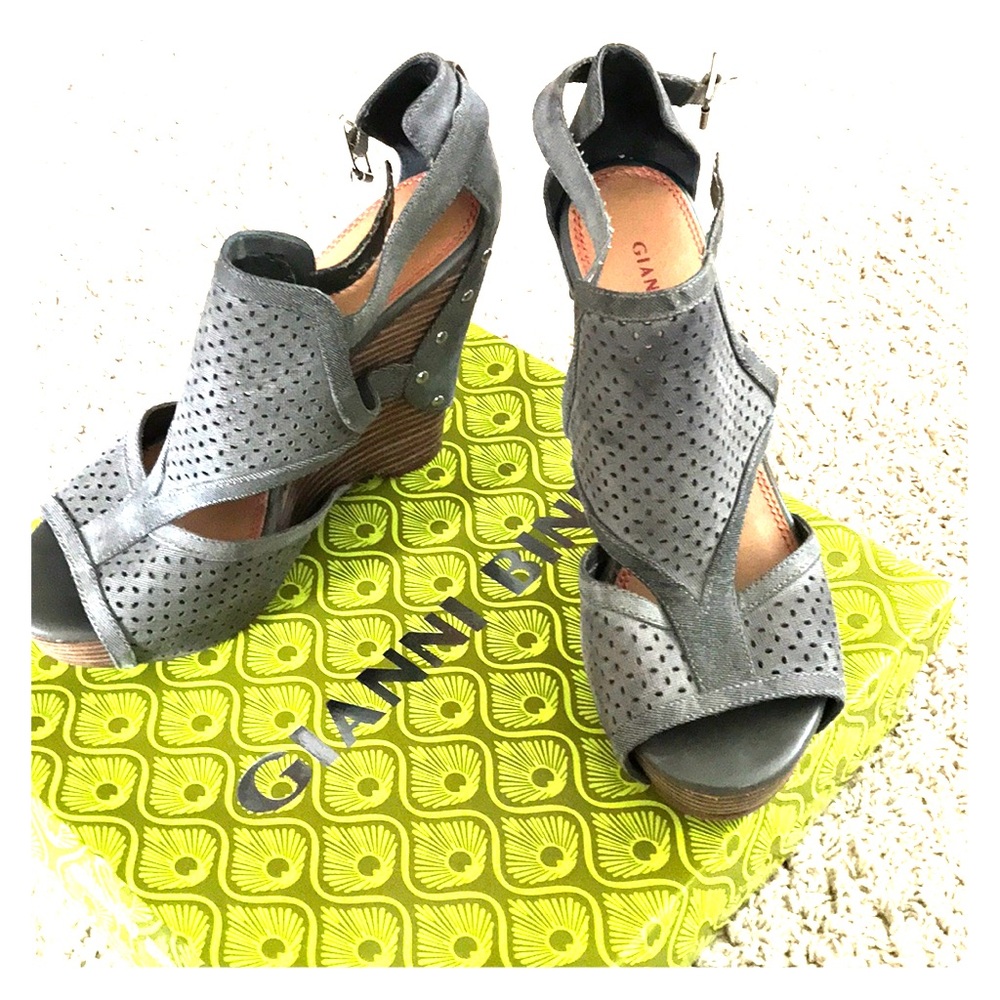 Gianni Bini shoes